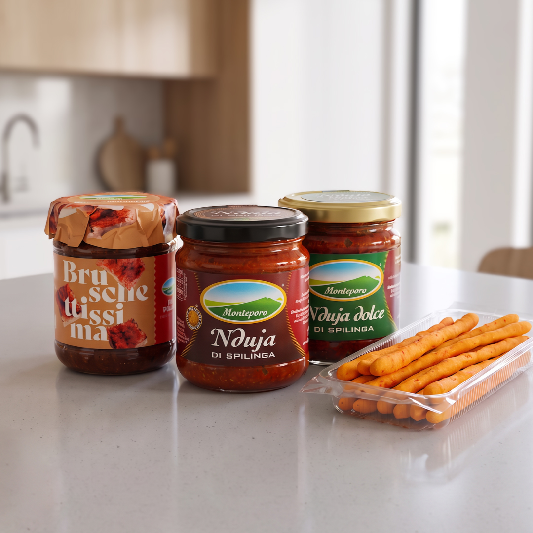 Aperitivo Calabrese Monteporo: Bruschettissima, 'Nduja di Spilinga piccante, 'Nduja dolce in vasetto da 180 g e grissini alla 'nduja
